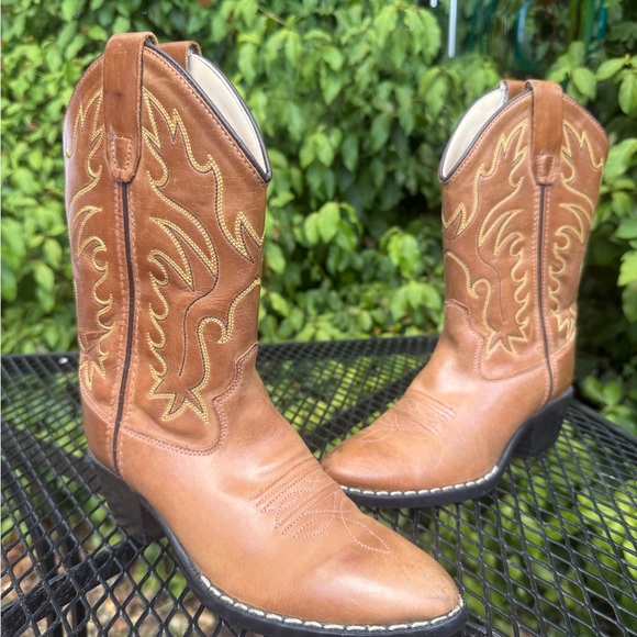 Brown Western Cowboy Boots - Picture 1 of 5